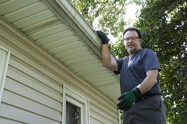 Gutter Cleaning of Bremerton workers